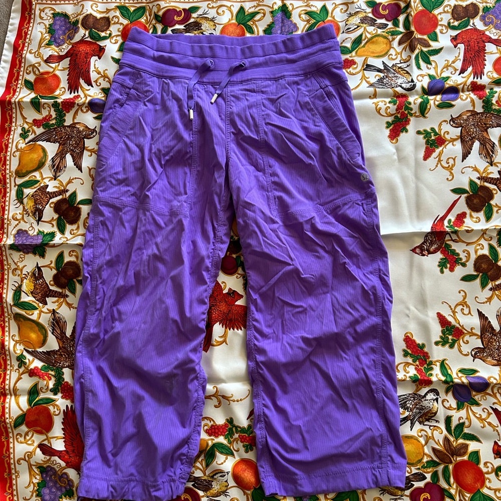 Lululemon Athletica Purple Cropped Pants
